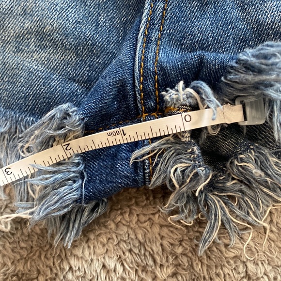 Ashley Mason High Waisted Shorts - Picture 6 of 6